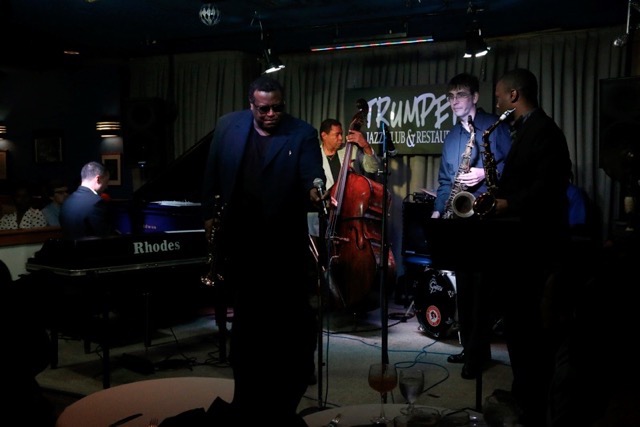 W/Wallace Roney Group
